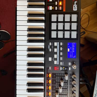 Akai MPK49 - Black image 3