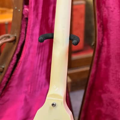 1993 Gibson Flying V '67 Reissue - Alpine White image 9