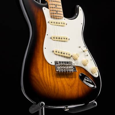 Fender American Professional II Stratocaster Anniversary 2-Color Sunburst image 5