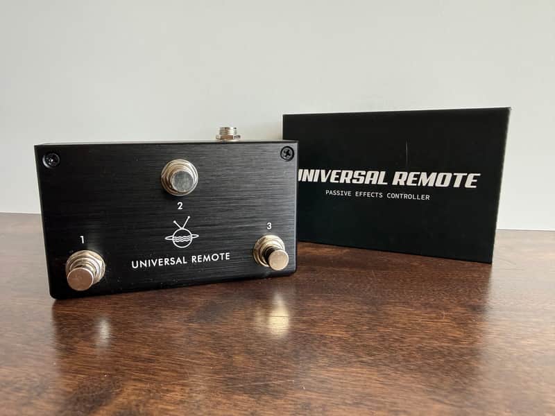 Pigtronix Universal Remote Switch 2021 - Black image 1