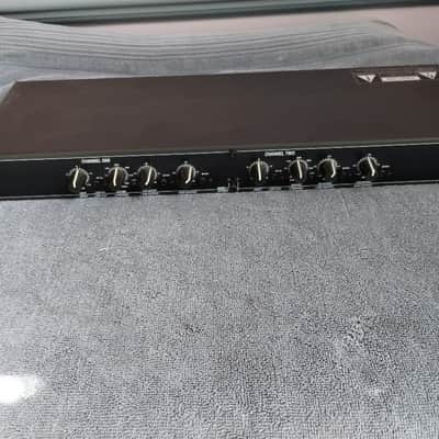 DBX 223XL crossover in excellent condition - 1980's image 1
