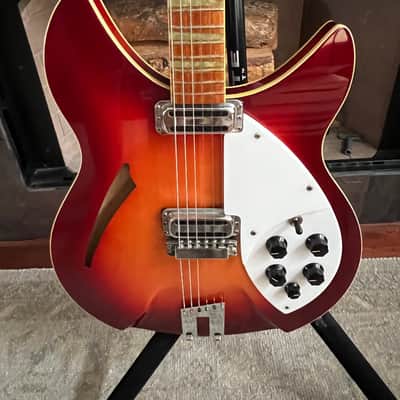 Rickenbacker 360V64 1991 - Sunburst image 2
