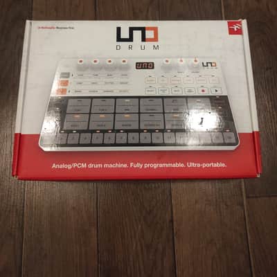 IK Multimedia UNO Drum Analog/PCM Drum Machine image 3