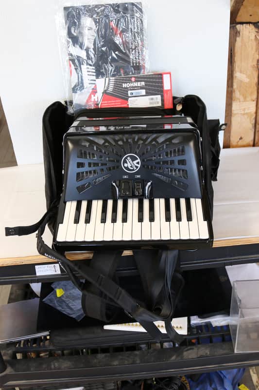Hohner Bravo II 48