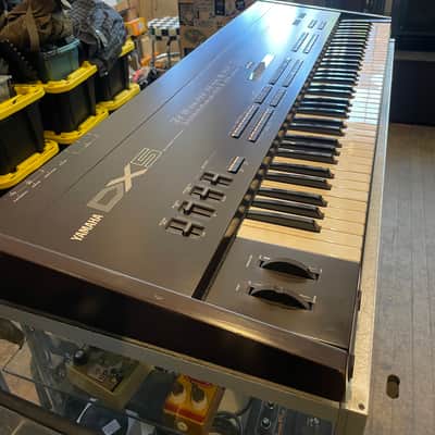 Yamaha DX5 Programmable Algorithm Synthesizer 1985 - 1987 - Black image 2