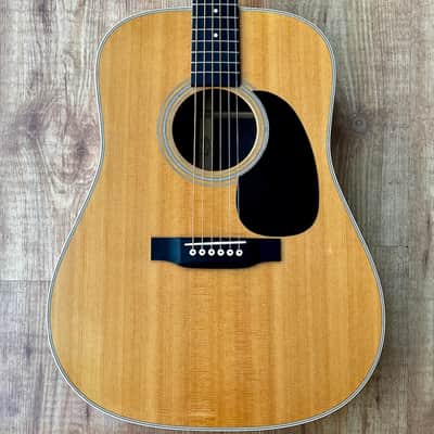 Martin Standard Series D-28 2010 Gloss Natural image 2