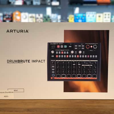 Arturia DrumBrute Impact Analogue Drum Machine