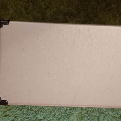 Roland Cube 40 Keyboard Combo Amplifier - 1 x 10 - Grey image 8
