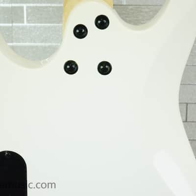 Ibanez PGMM31-WH Paul Gilbert Signature miKro - White image 9