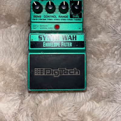 Digitech Synth Wah Envelope Filter | Reverb