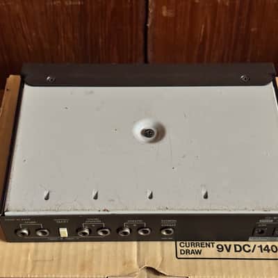 BOSS RRV-10 RRV 10 DIGITAL REVERB Vintage half - rack w/ box image 5