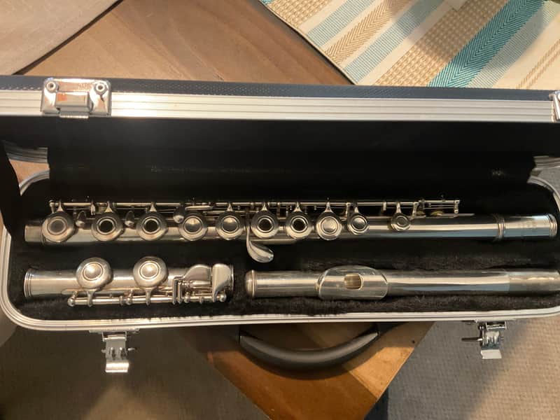 Yamaha Open Hole Flute All New Pads and Case image 1
