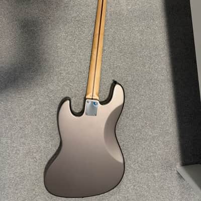 Fender MIJ FSR Aerodyne Jazz Bass 2014 - Dolphin Grey image 6