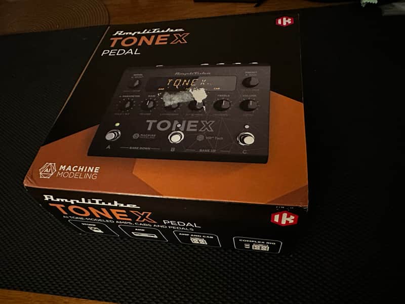 IK Multimedia ToneX Pedal 2023 - Present - Black image 1