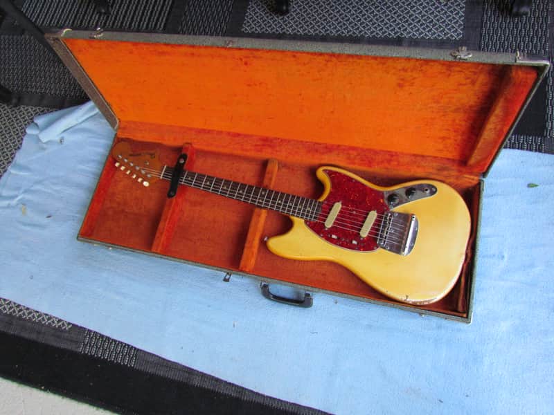 1967 Fender Mustang Worn But Cool Yellowed Out White Finish With Original Case Vintage Fender Mustang White & Worn image 1