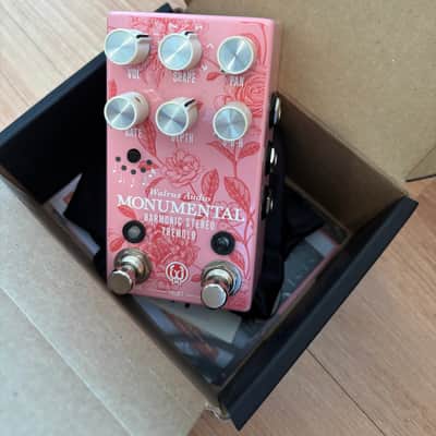 Walrus Audio Monumental Stereo Harmonic Tap Tremolo Limited Edition - Floral Series 2024 - Pink Floral image 2