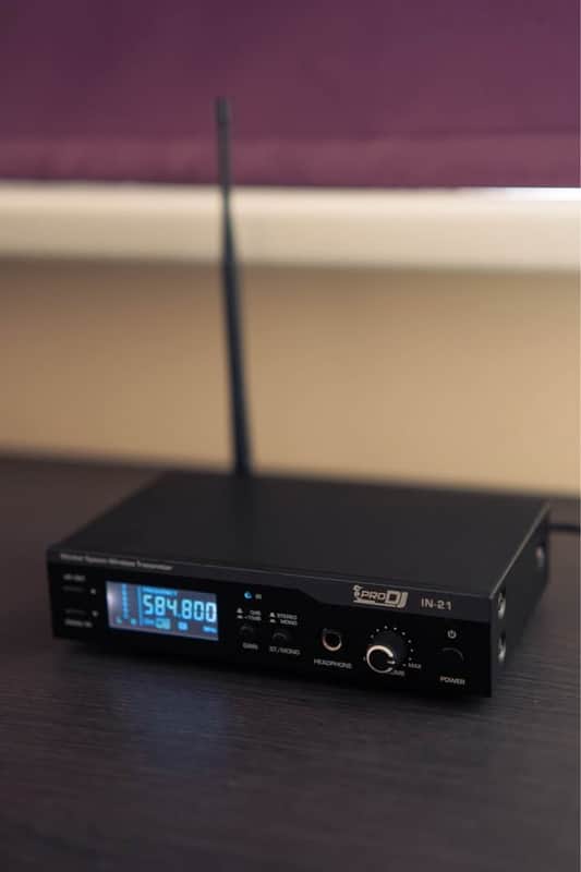 Wireless monitoring system (in-ears) image 1