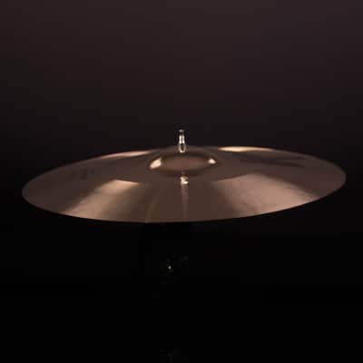Zildjian 18" K Custom Hybrid Crash image 5