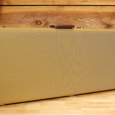 FENDER TWEED Hard Shell Guitar CASE Stratocaster & Telecaster Strat Tele Clean! image 5