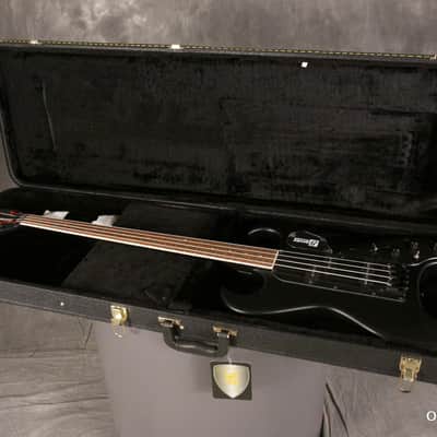 Burns London Scorpion Bass Near Mint 2002 Black image 24