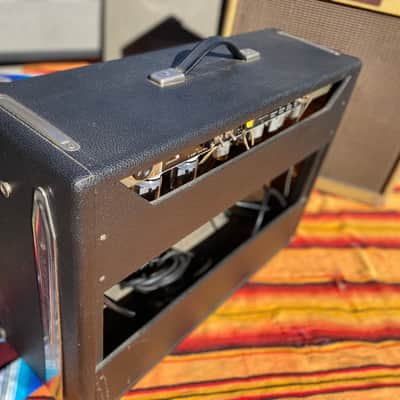 Fender Pro Reverb 2-Channel 40-Watt 2x12" Guitar Combo 1965 - 1967 - Black Panel image 8