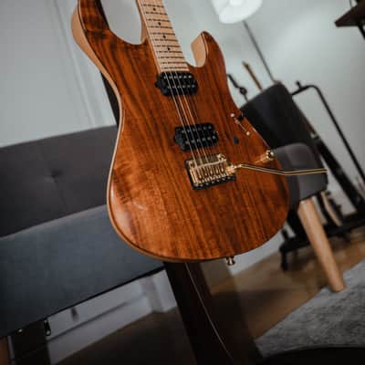 Suhr Modern Custom Walnut Roasted Maple image 2