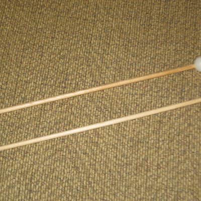 ONE pair new old stock (with packaging) Musser M4225 Mallets, white 1" medium-hard poly-ball head with birch handles -- recommended use is for bells or xylophone (from around 2019) Made in USA image 8