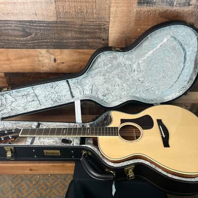 Eastman AC422CE-LTD-KOA Acoustic/electric Guitar, Natural Finish, Hard Case, 947 image 14