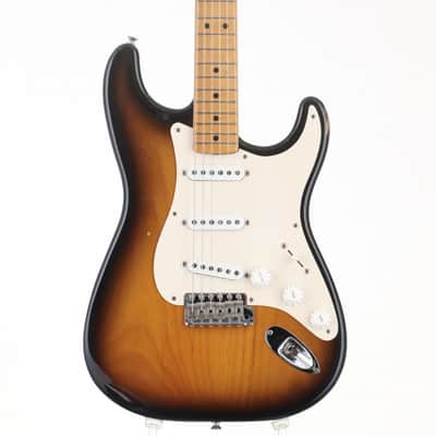 FENDER USA American Vintage '57 Stratocaster 2-Tone Sunburst [V057703] (02/20) image 1