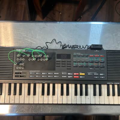 Yamaha vss200 Circuit Bent Sampler Synthesizer