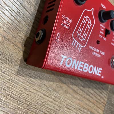Tonebone Hot British 2000 - Red image 4