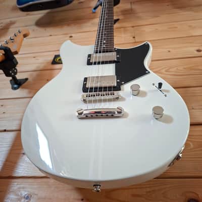 YAMAHA Revstar Element RSE20 - Vintage White image 7