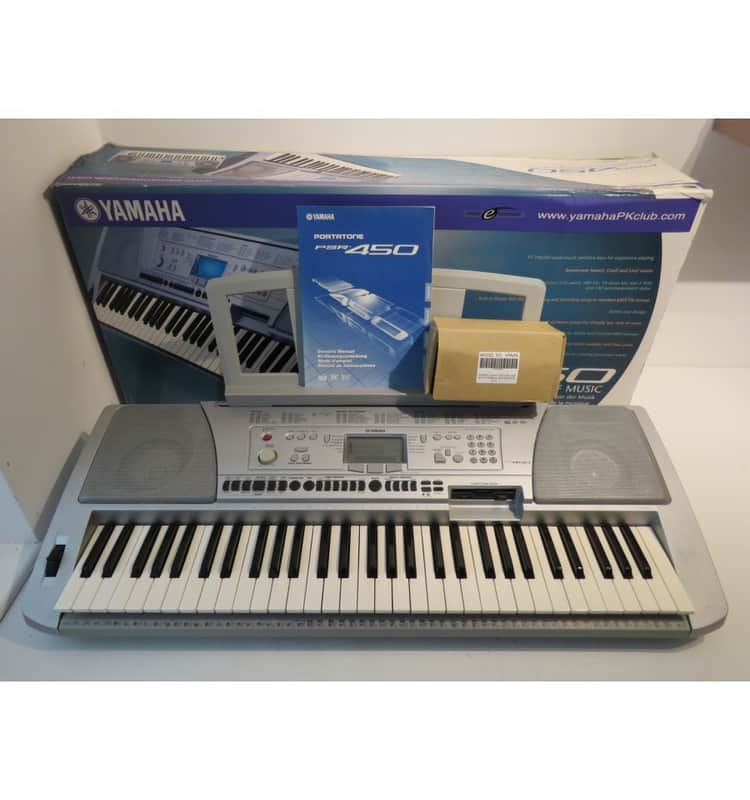 Yamaha PSR-450 61 Key Portable Keyboard with Disk Drive – Boxed