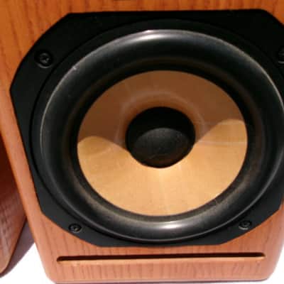 Pickup Mass Vintage Focal Bookshelf Speakers w Custom Solid Oak Cabintets France image 4