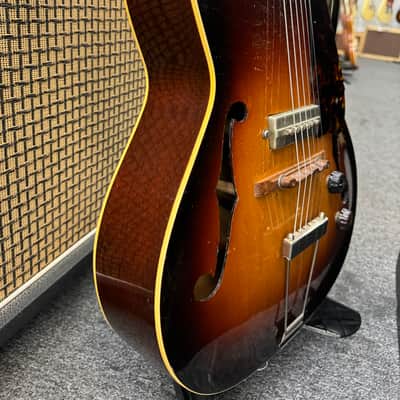 Gibson ES-125 1941 - 1942 -P -13 Pickup Sunburst 100 image 8