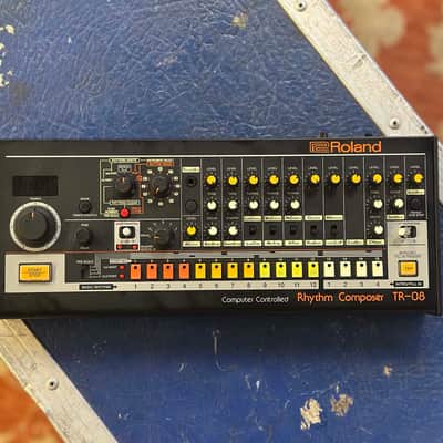 Roland TR-08 Rhythm Composer