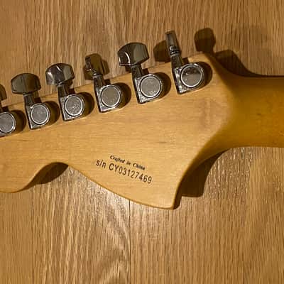 Squier 2004 Standard Deluxe with Quilted Maple Top in VERY good condition image 6