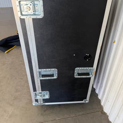 10 SPACE GUITAR VAULT - Black image 14
