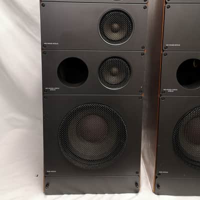Wharfedale MACH 9 Floor Standing Vintage Speakers #1874 Sold Together As A Pair - Good Working Cond image 4