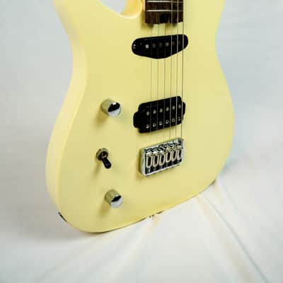 Swisher Machine 6 Left Hand 2025 - Buttercream image 12