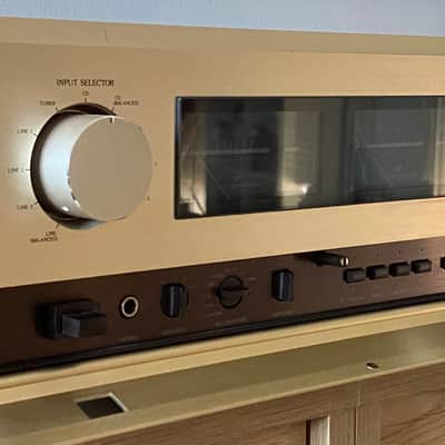 Accuphase E-305 80’s - Gold image 5