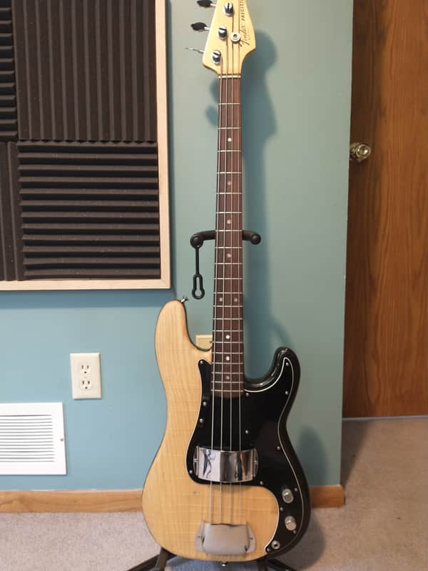 Fender Precision Bass 1978 w/ Original Case image 1