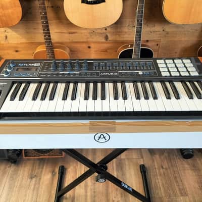 Arturia Keylab 49 Black Edition image 1