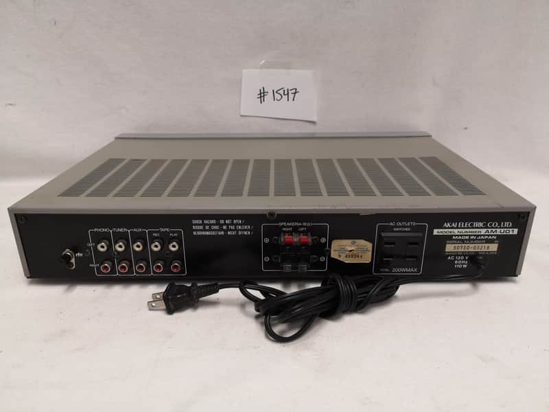 Akai AM-U01 Stereo Integrated Amplifier #1547 Good Used Working
