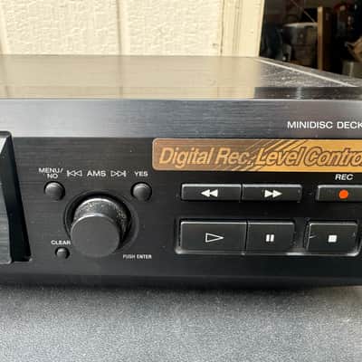 Sony MDS-JE330 minidisc deck Early 2000s - Black image 4