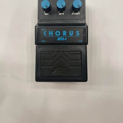Aria ACH-1 Stereo Analog Chorus Vintage Guitar Effect Pedal MIJ Japan + Box image 2
