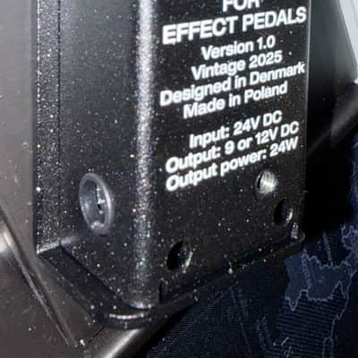CIOKS CRUX Power Converter 2022 - Present - Black image 4