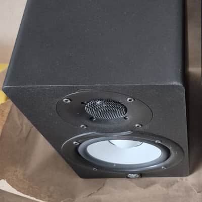 Yamaha HS5 5" Powered Studio Monitor (Single) 2019 - Black image 1