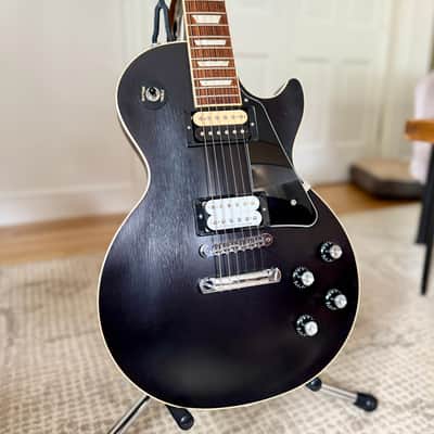 Gibson Les Paul Traditional Pro V Satin Mahogany Top 2020 - Satin Ebony image 2