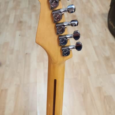 1986 Fender Squier '57 Reissue Stratocaster - Black image 4